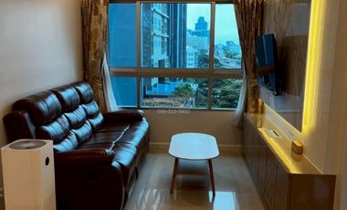 For rent 2 bedrooms condo in Sathon, Bangkok