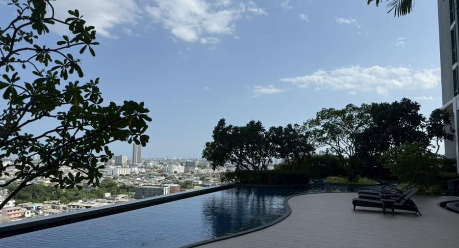 Condo en venta de 3 habitaciones en Bang Kho Laem, Bangkok