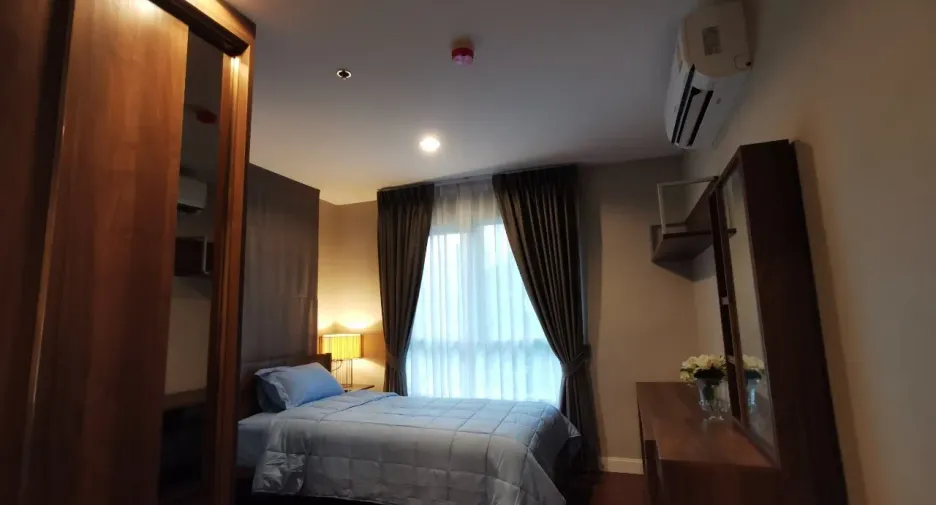 For sale and for rent 5 bedrooms condo in Huai Khwang, Bangkok