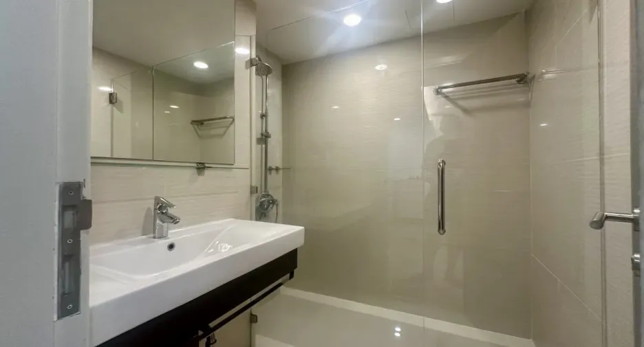 Wohnung zum Kauf mit 1 Zimmer in Mueang Phuket, Phuket