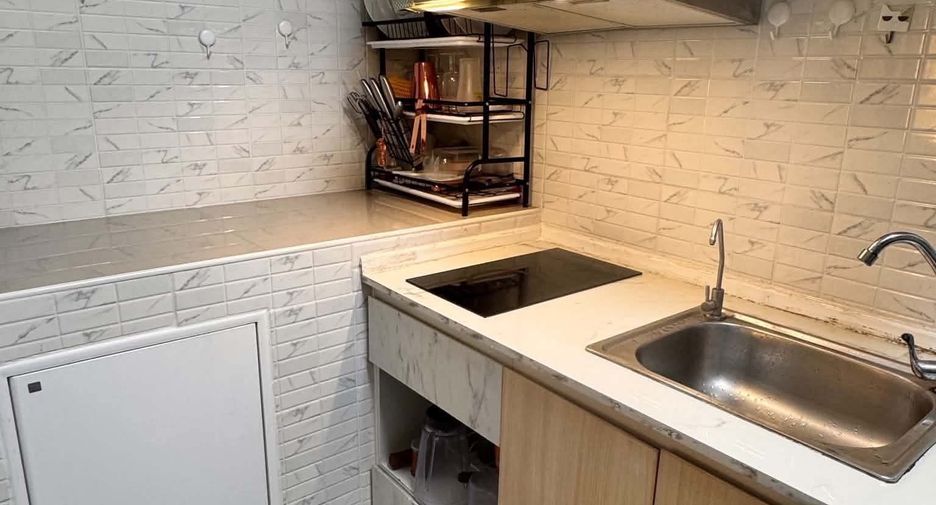 For sale 1 bed condo in Bang Lamung, Chonburi