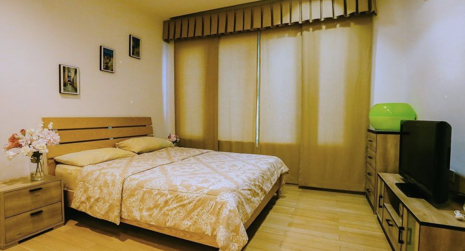 For rent 1 bed condo in Khlong Toei, Bangkok
