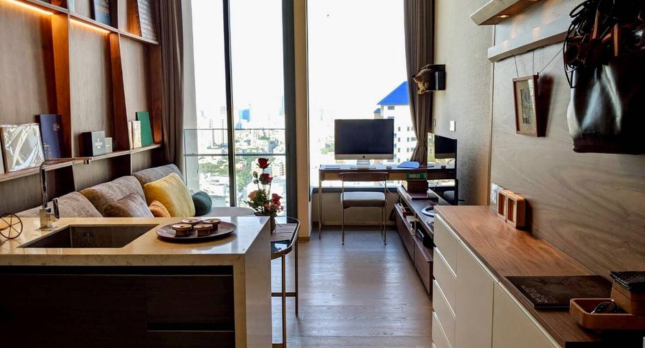 Condo en alquiler y en venta de 1 habitaciones en Watthana, Bangkok