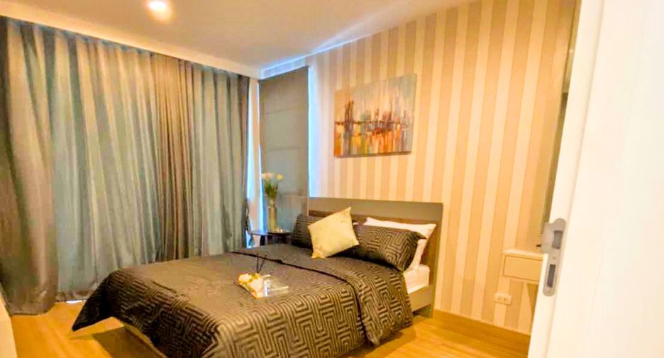For rent 2 bedrooms condo in Watthana, Bangkok