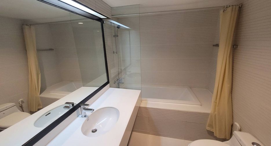 Wohnung zur Miete mit 2 Zimmer in Khlong Toei, Bangkok