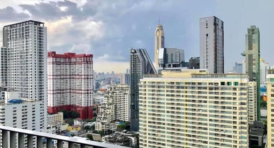 For rent 1 Beds condo in Pathum Wan, Bangkok