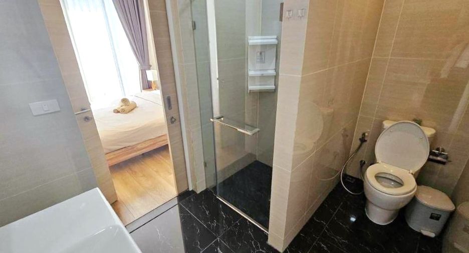 For rent 2 bedrooms condo in Khlong Toei, Bangkok