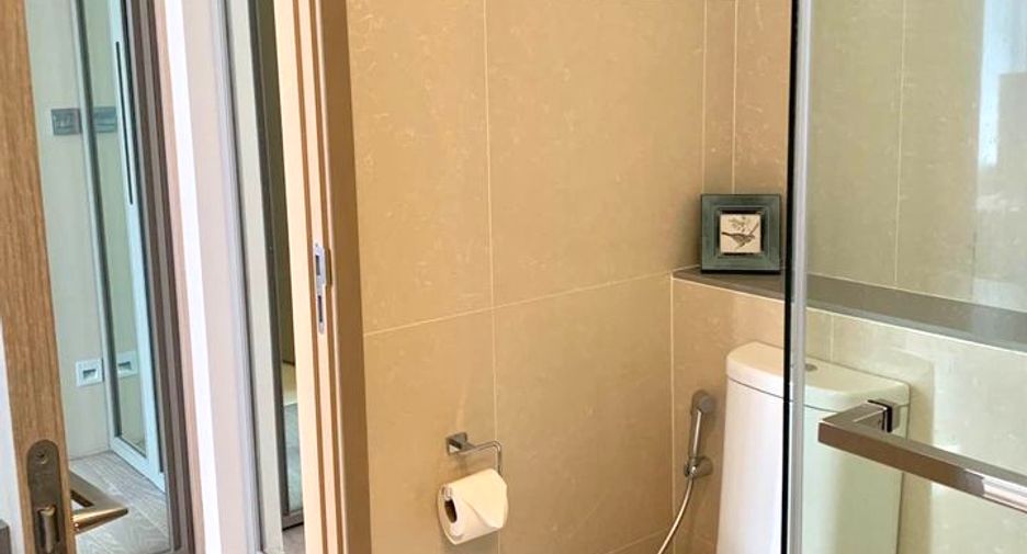 For rent 1 bed condo in Watthana, Bangkok