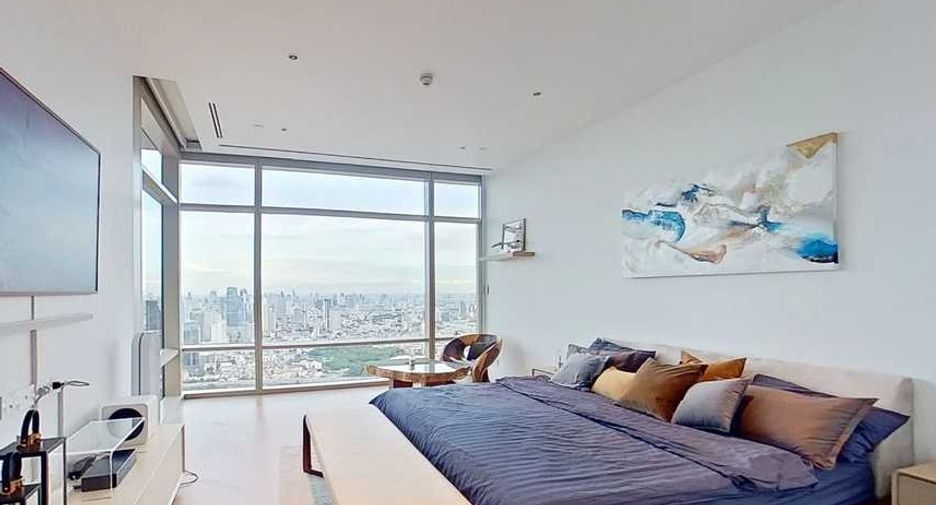 For rent 3 bedrooms condo in Bang Kho Laem, Bangkok