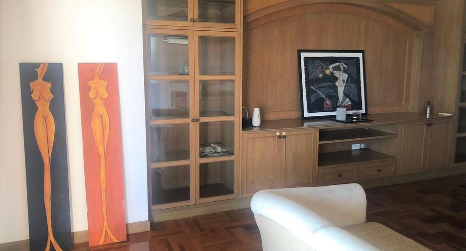 Wohnung zur Miete mit 3 Zimmer in Watthana, Bangkok