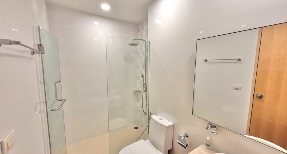 ให้เช่า 2 ห้องนอน คอนโด ใน คลองเตย, กรุงเทพฯ