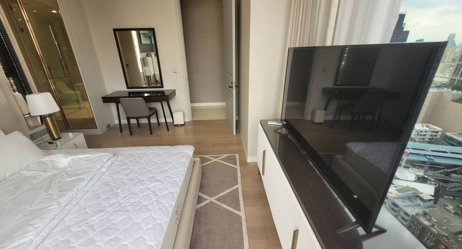 For rent 2 bedrooms condo in Khlong Toei, Bangkok