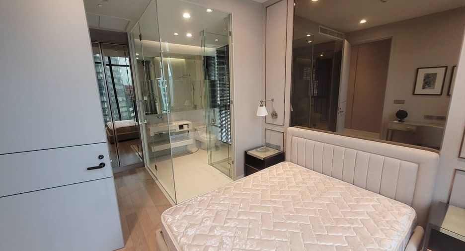 For rent 2 bedrooms condo in Khlong Toei, Bangkok