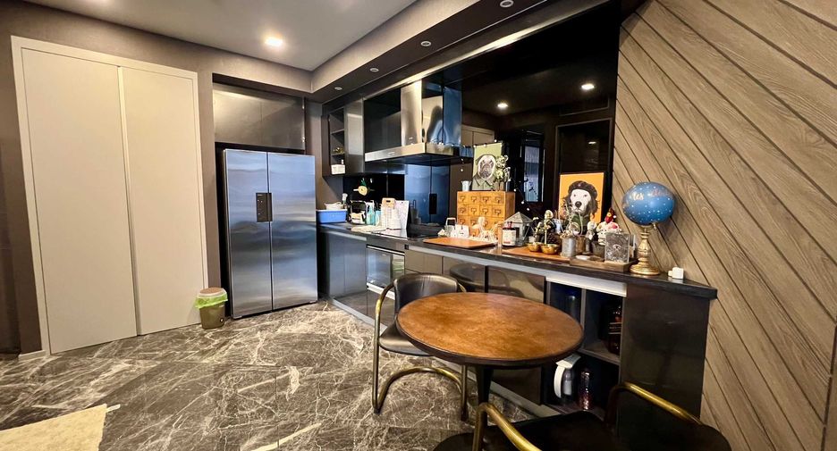 Condo en alquiler de 2 habitaciones en Watthana, Bangkok