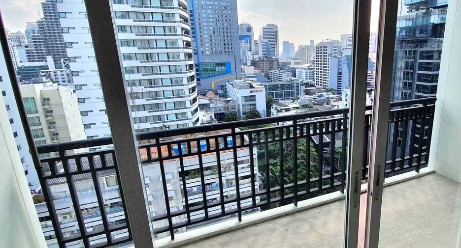 À louer 3 chambres condo à Watthana, Bangkok