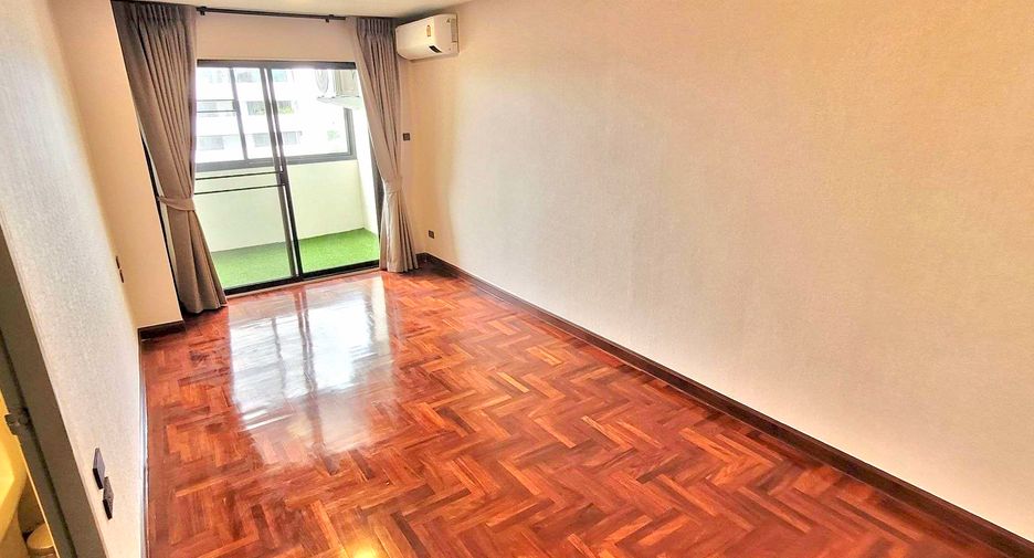 For rent 3 ベッドルーム condo in Watthana, Bangkok