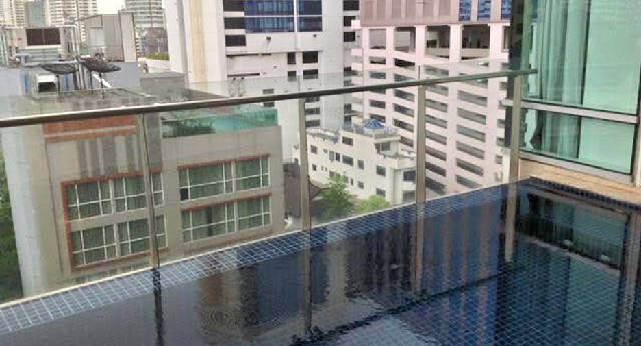 For rent 3 bedrooms condo in Khlong Toei, Bangkok