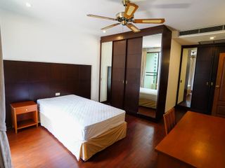 Condo en alquiler de 3 habitaciones en Watthana, Bangkok