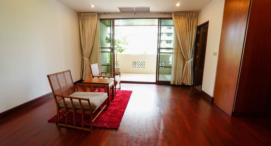 For rent 3 ベッドルーム condo in Watthana, Bangkok