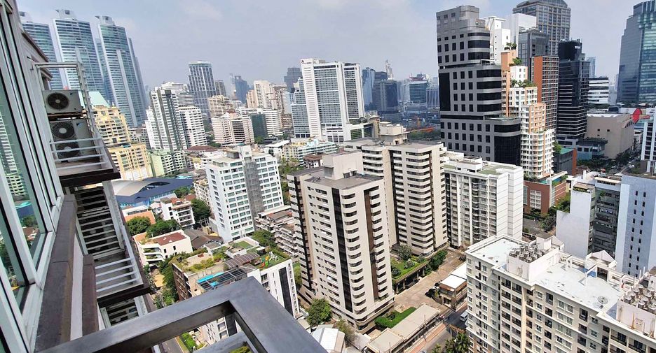 出租 2 卧室 公寓 在 Khlong Toei, 曼谷