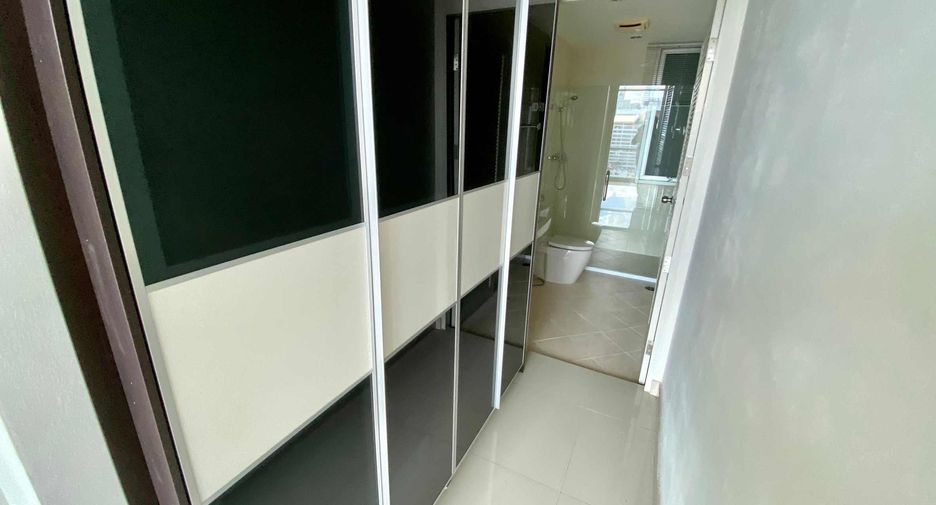 Wohnung zur Miete und zum Kauf mit 2 Zimmer in Watthana, Bangkok
