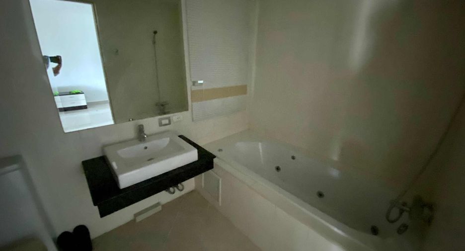 Wohnung zur Miete und zum Kauf mit 2 Zimmer in Watthana, Bangkok