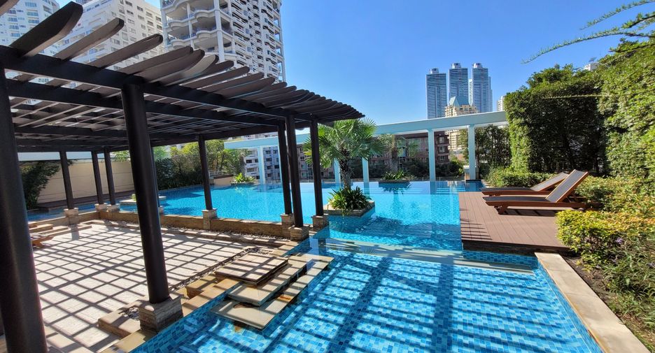 Wohnung zur Miete mit 2 Zimmer in Khlong Toei, Bangkok