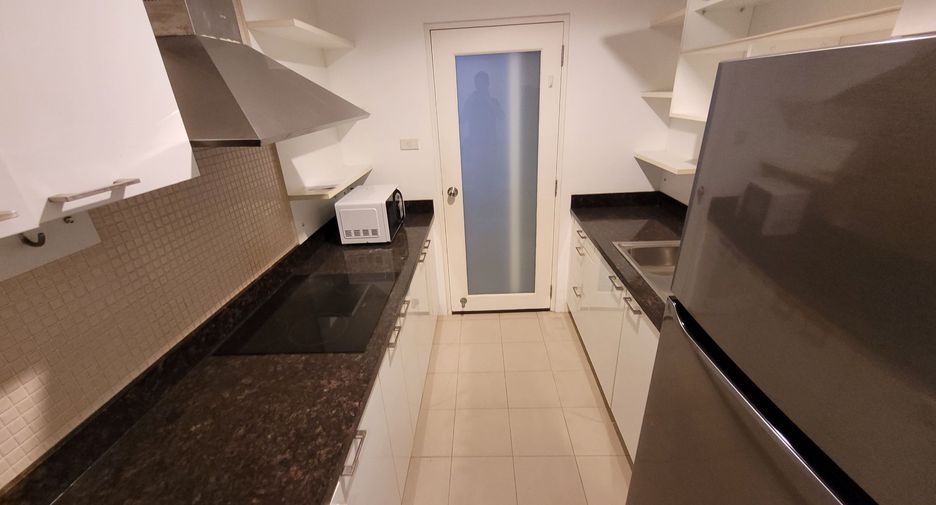 Wohnung zur Miete mit 2 Zimmer in Khlong Toei, Bangkok