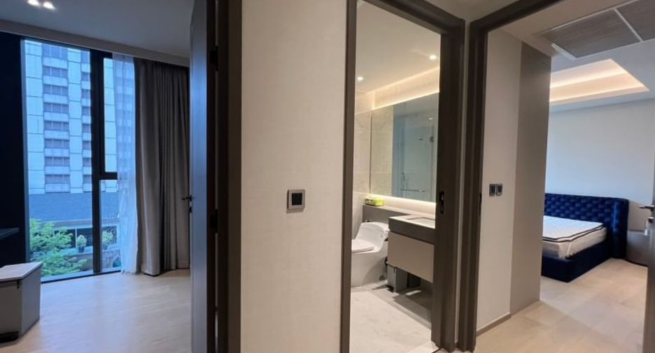 For rent 2 bedrooms condo in Pathum Wan, Bangkok