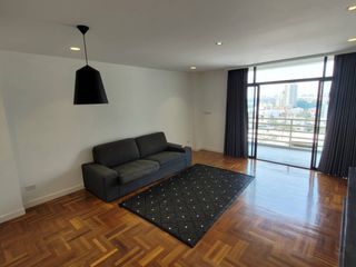 Wohnung zur Miete mit 2 Zimmer in Phra Khanong, Bangkok