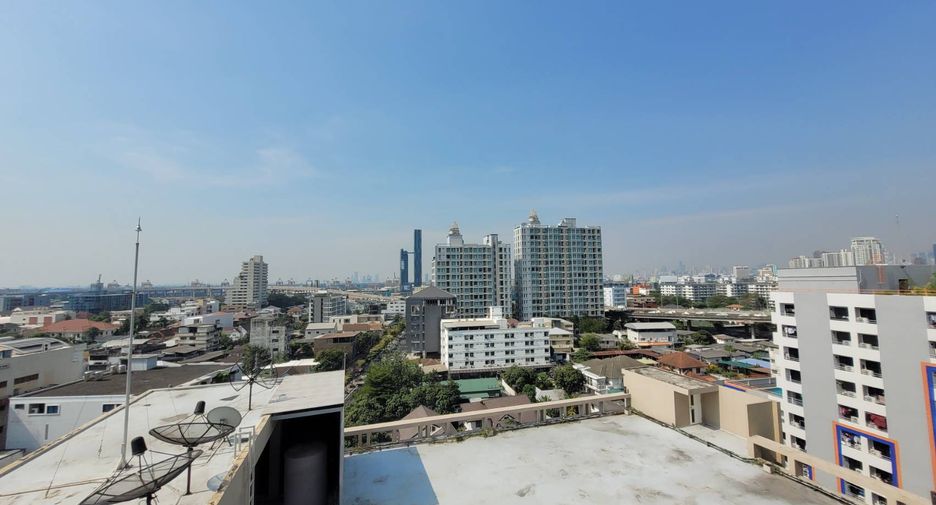 Condo en alquiler de 2 habitaciones en Phra Khanong, Bangkok