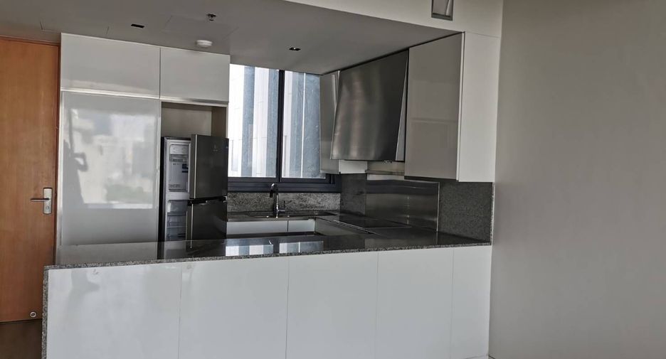 À louer et à vendre 2 chambres condo à Sathon, Bangkok