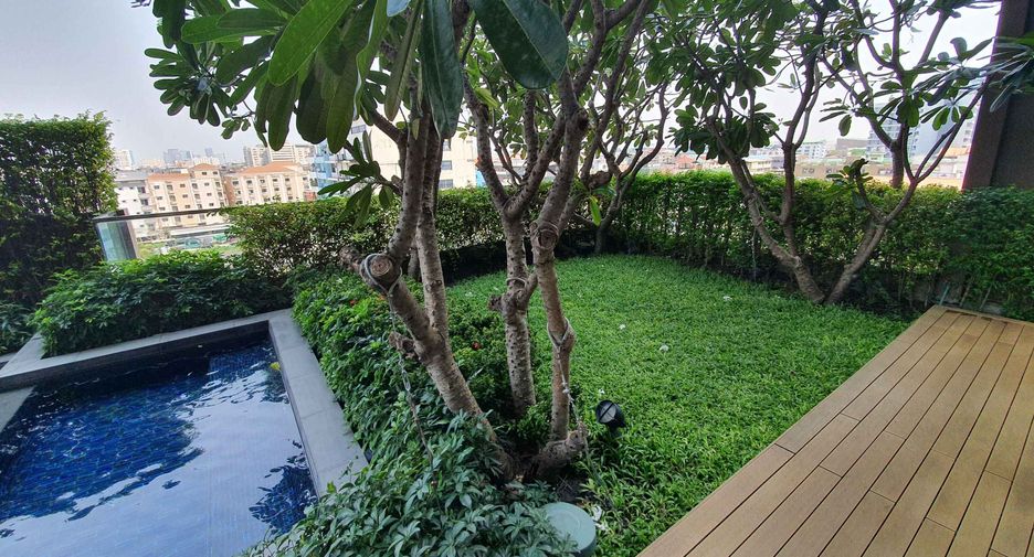 Wohnung zur Miete mit 2 Zimmer in Khlong Toei, Bangkok