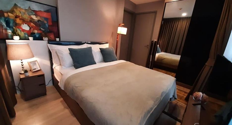 For rent and for sale 2 bedrooms condo in Watthana, Bangkok