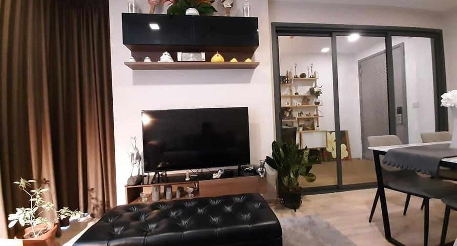 For rent and for sale 2 bedrooms condo in Watthana, Bangkok