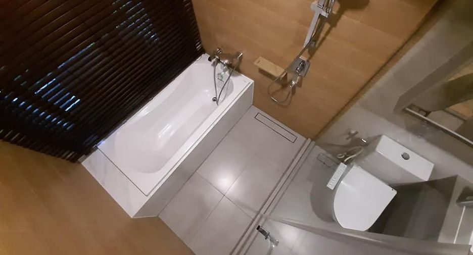 For rent and for sale 2 bedrooms condo in Watthana, Bangkok