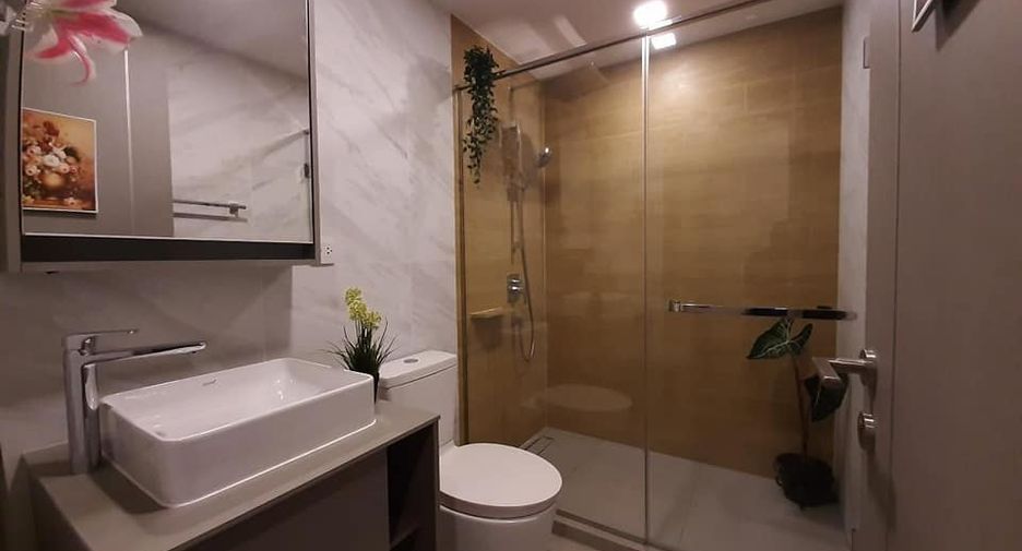 For rent and for sale 2 bedrooms condo in Watthana, Bangkok