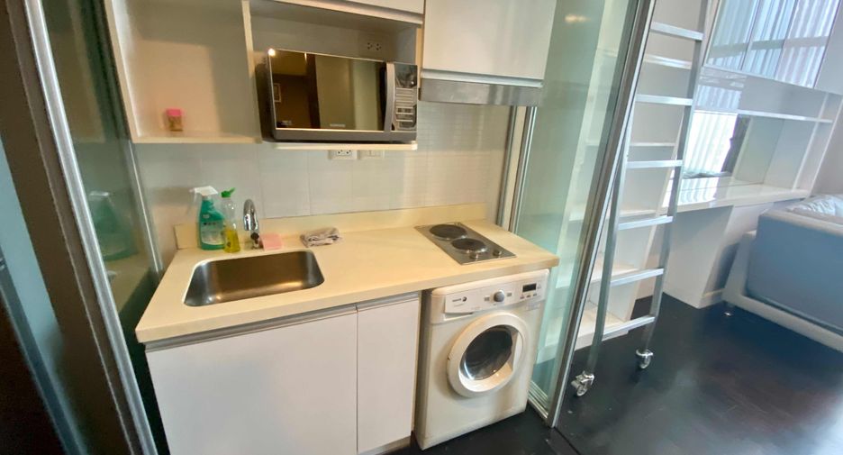 Wohnung zur Miete mit 1 Zimmer in Khlong Toei, Bangkok