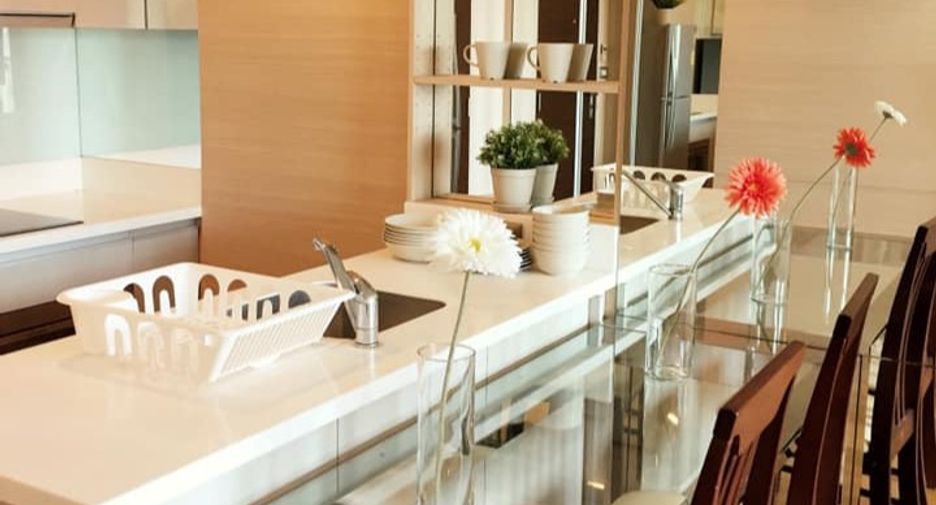 For rent 1 bed condo in Watthana, Bangkok