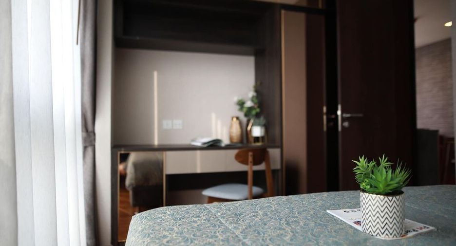Wohnung zur Miete und zum Kauf mit 2 Zimmer in Pathum Wan, Bangkok