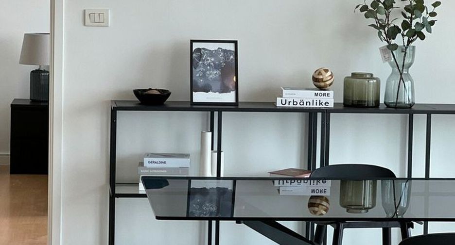 For rent 3 bedrooms condo in Khlong Toei, Bangkok
