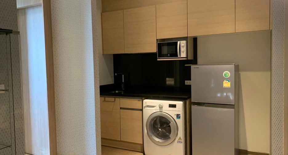 À louer 2 chambres condo à Khlong Toei, Bangkok