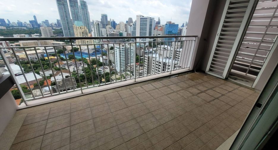 出租 4 卧室 公寓 在 Khlong Toei, 曼谷