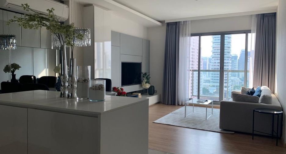 For rent and for sale 2 bedrooms condo in Watthana, Bangkok