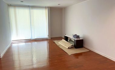 Condo en alquiler de 3 habitaciones en Pathum Wan, Bangkok