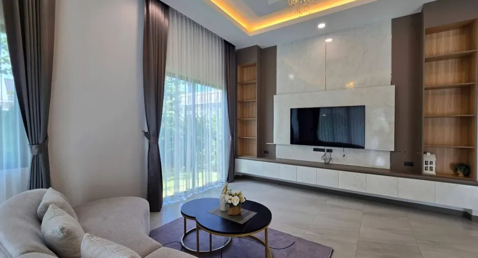 Villa zum Kauf mit 3 Zimmer in Bang Lamung, Chonburi