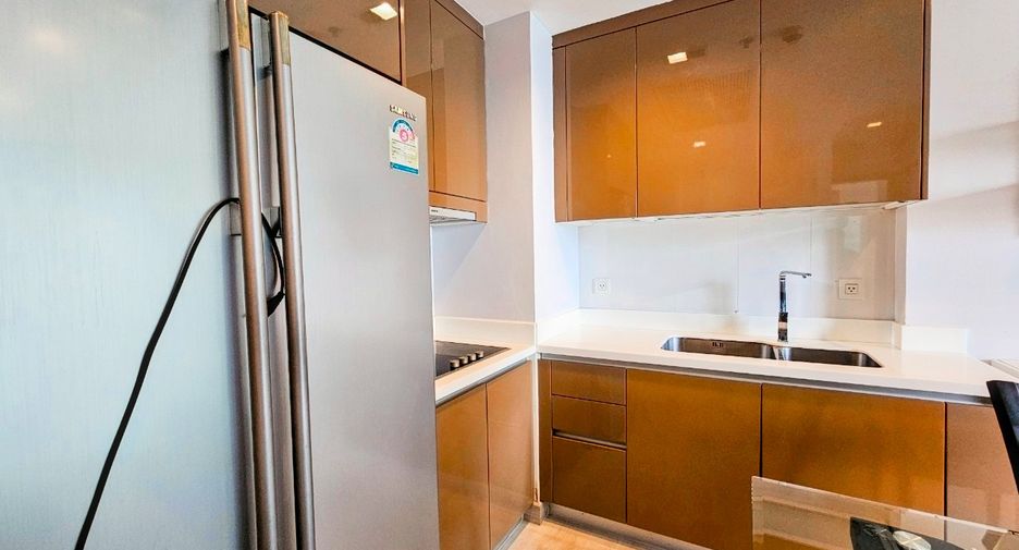 Wohnung zur Miete und zum Kauf mit 2 Zimmer in Khlong Toei, Bangkok