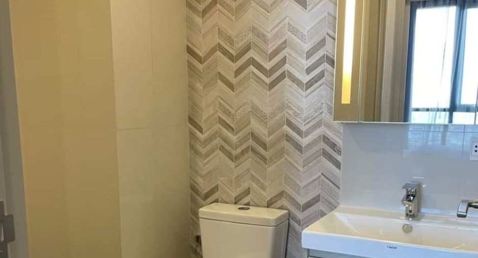 For rent 2 ベッドルーム condo in Khlong Toei, Bangkok