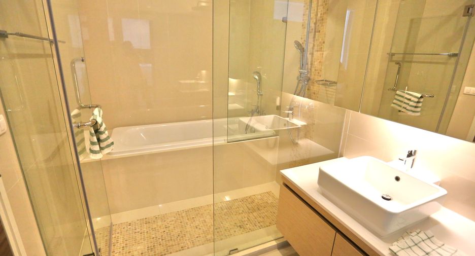 À louer 1 chambre condo à Watthana, Bangkok