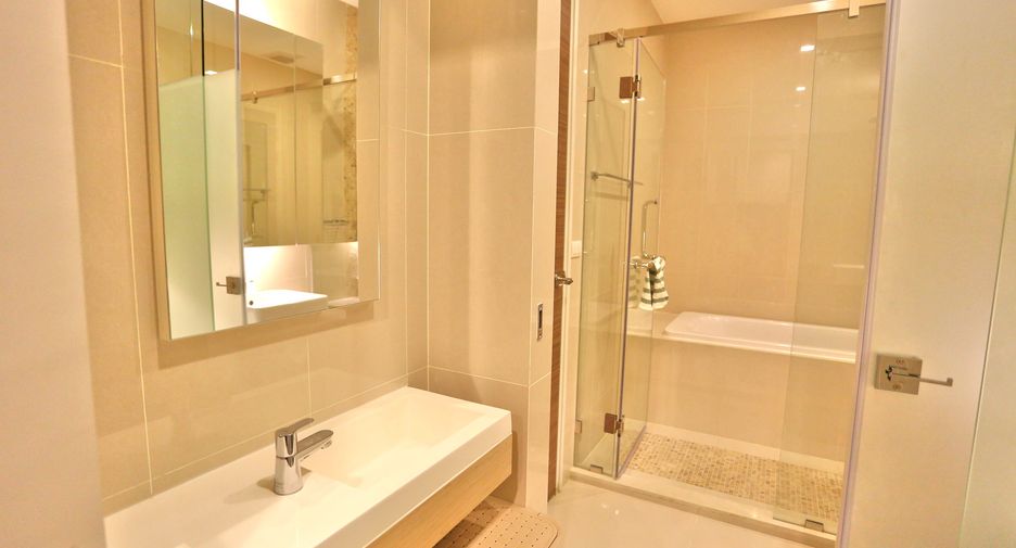 À louer 1 chambre condo à Watthana, Bangkok